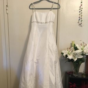 Wedding dress